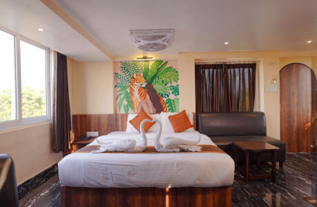 Sheldon Resort – Bathtub Suite